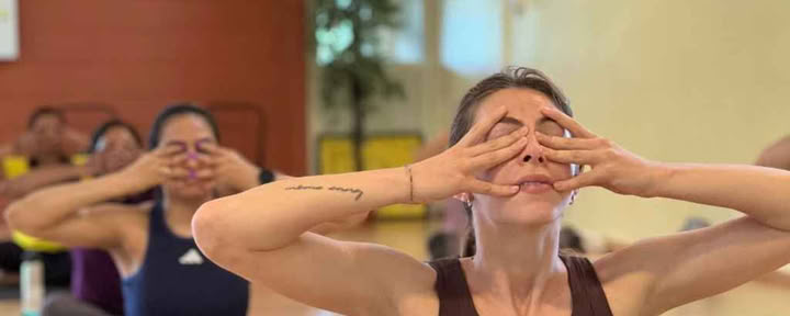 Formazione residenziale di 100 ore per insegnanti di Pranayama