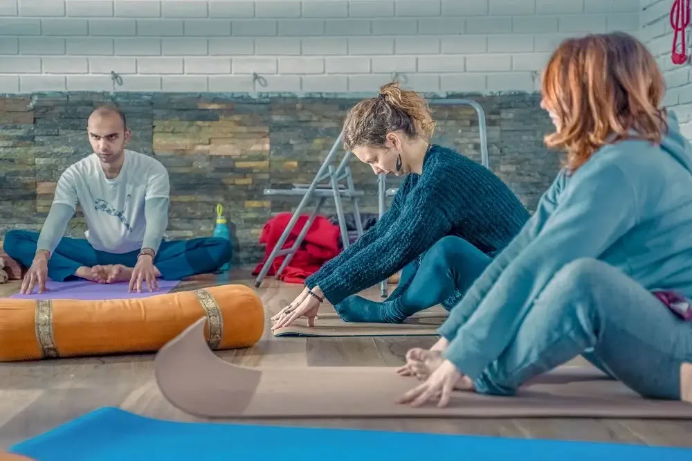 Formazione Insegnanti di Yoga Prenatale di 85 Ore a Rishikesh