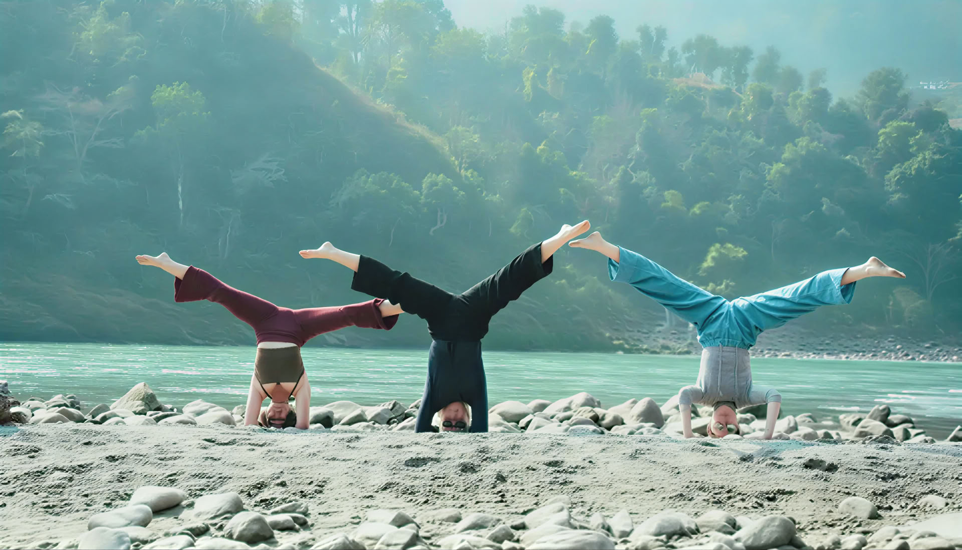 Formazione Insegnanti di Yoga Prenatale di 85 Ore a Rishikesh
