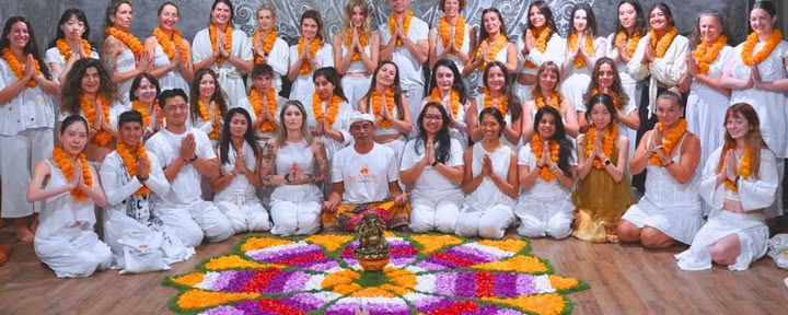 Formazione insegnanti di Yin Yoga di 100 ore a Bali, Indonesia