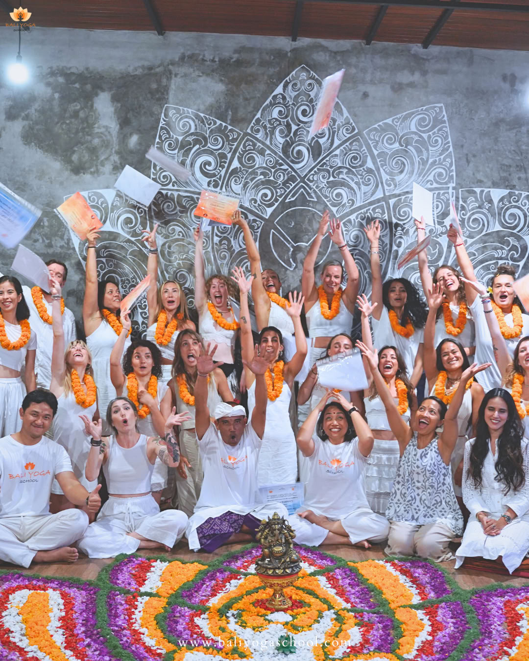 Formazione insegnanti di yoga di 500 ore a Uluwatu, Bali