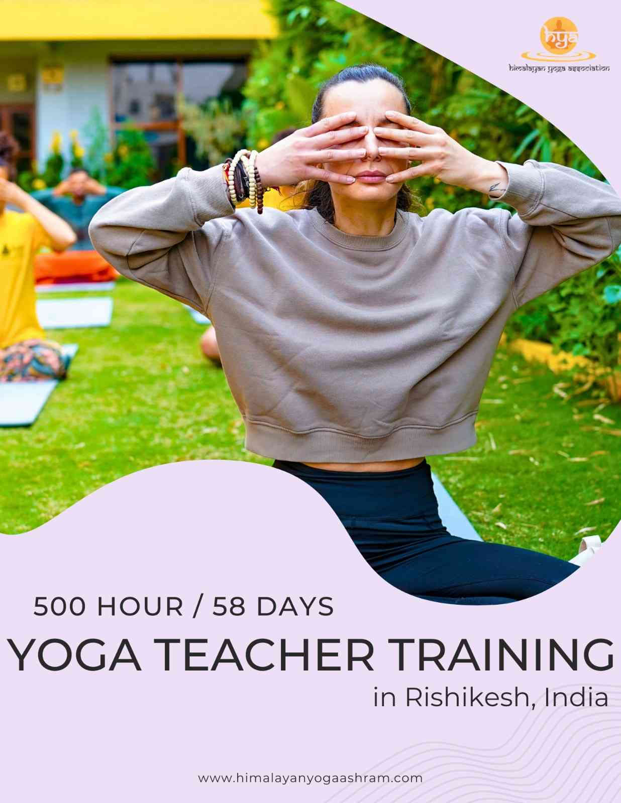 Corso di formazione insegnanti di yoga di 300 ore in Thailandia