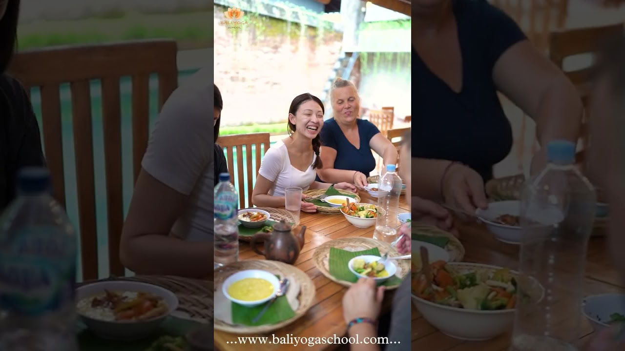 Formazione Insegnanti di Yoga di 100 Ore in Cambogia