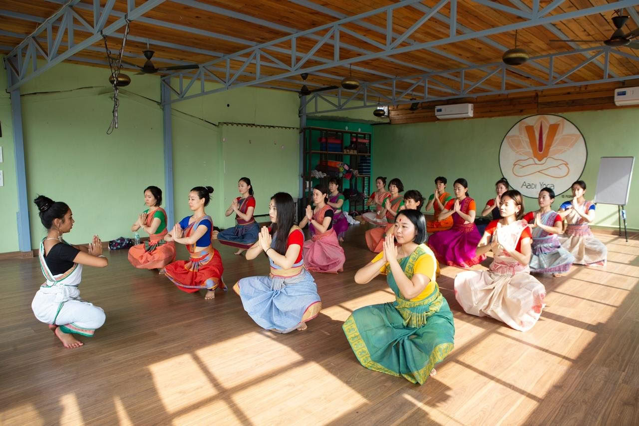 Formazione Insegnanti di Yoga di 100 Ore a Rishikesh
