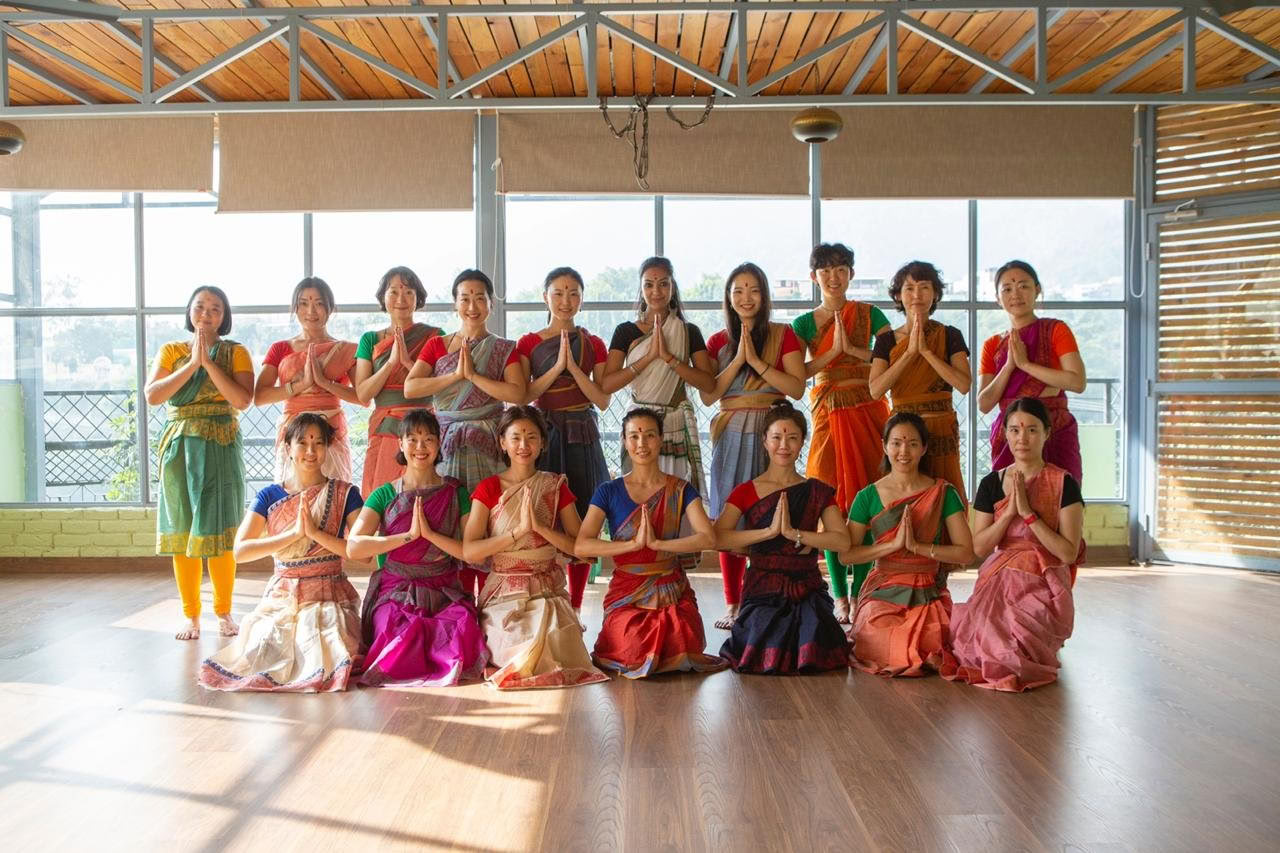 Formazione Insegnanti di Yoga di 100 Ore a Rishikesh