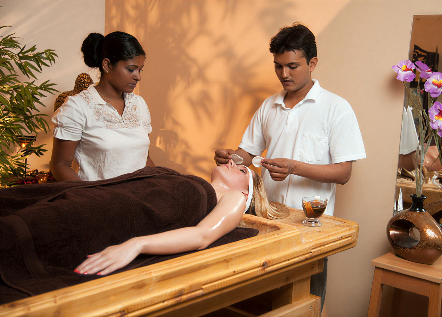Ritiro di yoga di 14 giorni con terapie ayurvediche