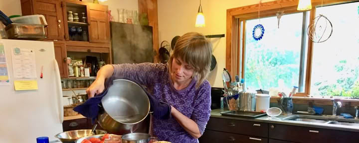 AARON ANANTA STAENGL ~ Consulenza ayurvedica, massaggio e corsi di cucina!