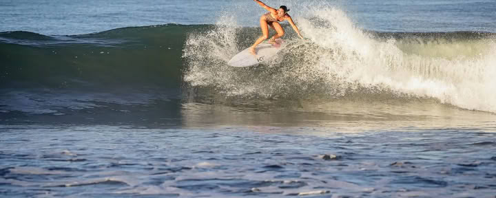 Ritiro di surf intermedio Ocean a Day | Amaru Nicaragua