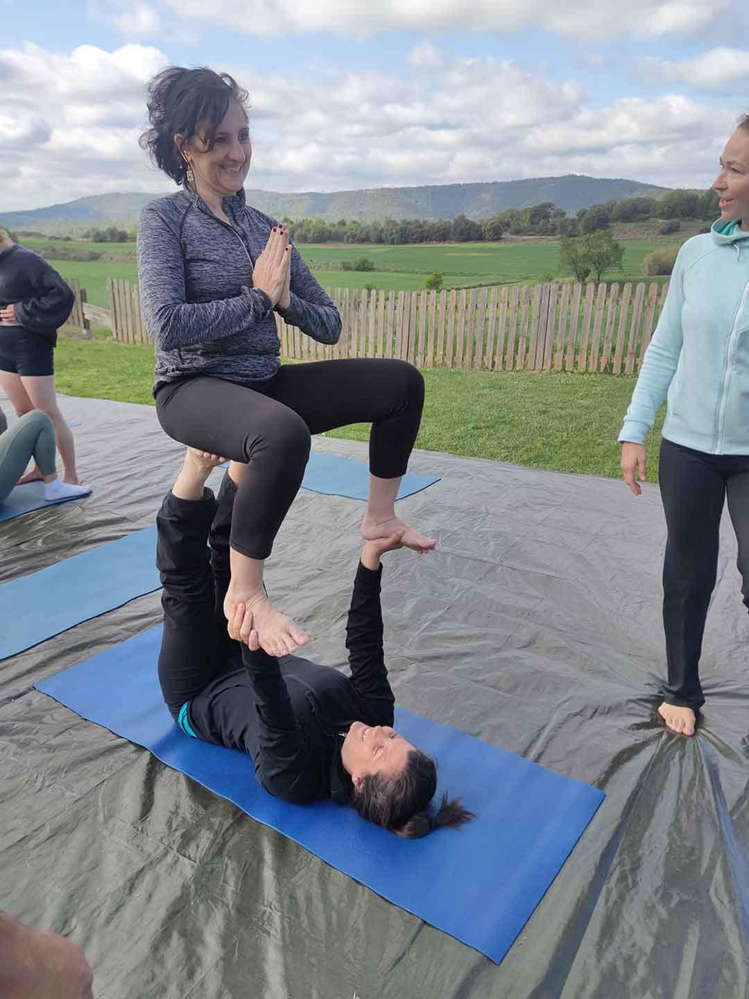 Yoga in spiaggia