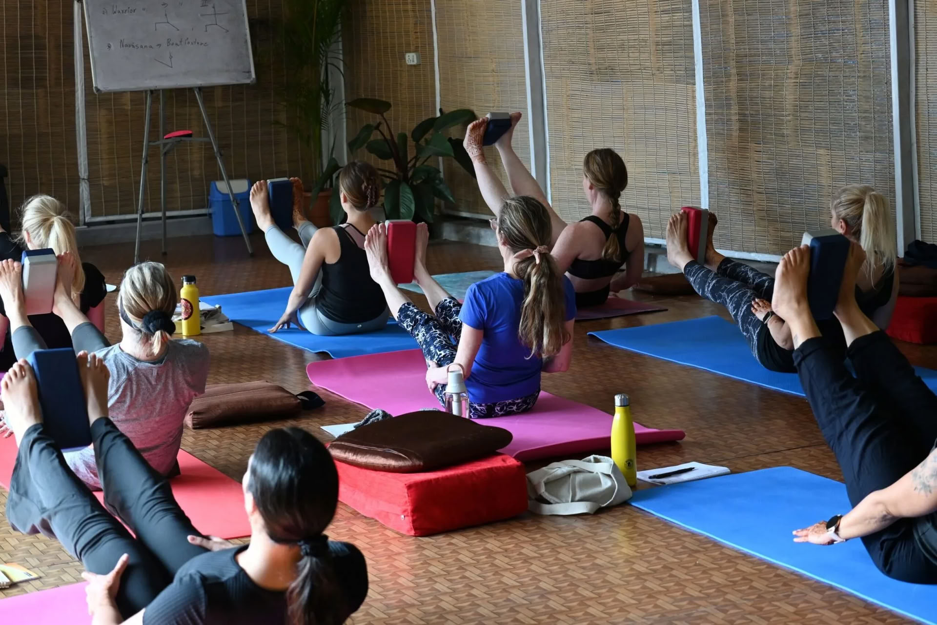 24 giorni di formazione insegnanti di yoga RYT 200 ore