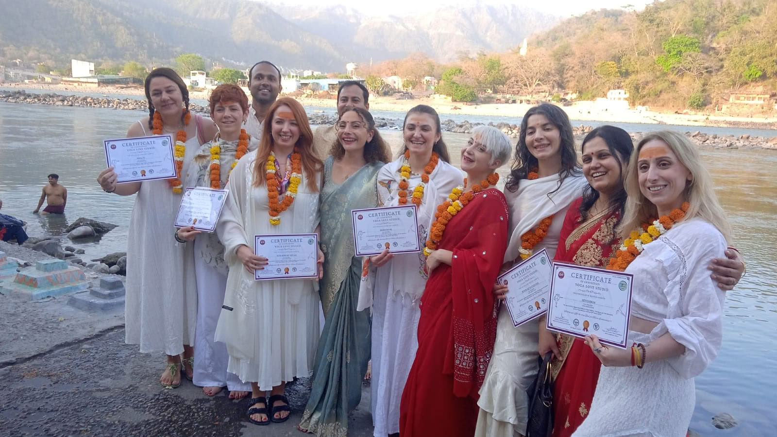 24 giorni di formazione insegnanti di yoga RYT 200 ore