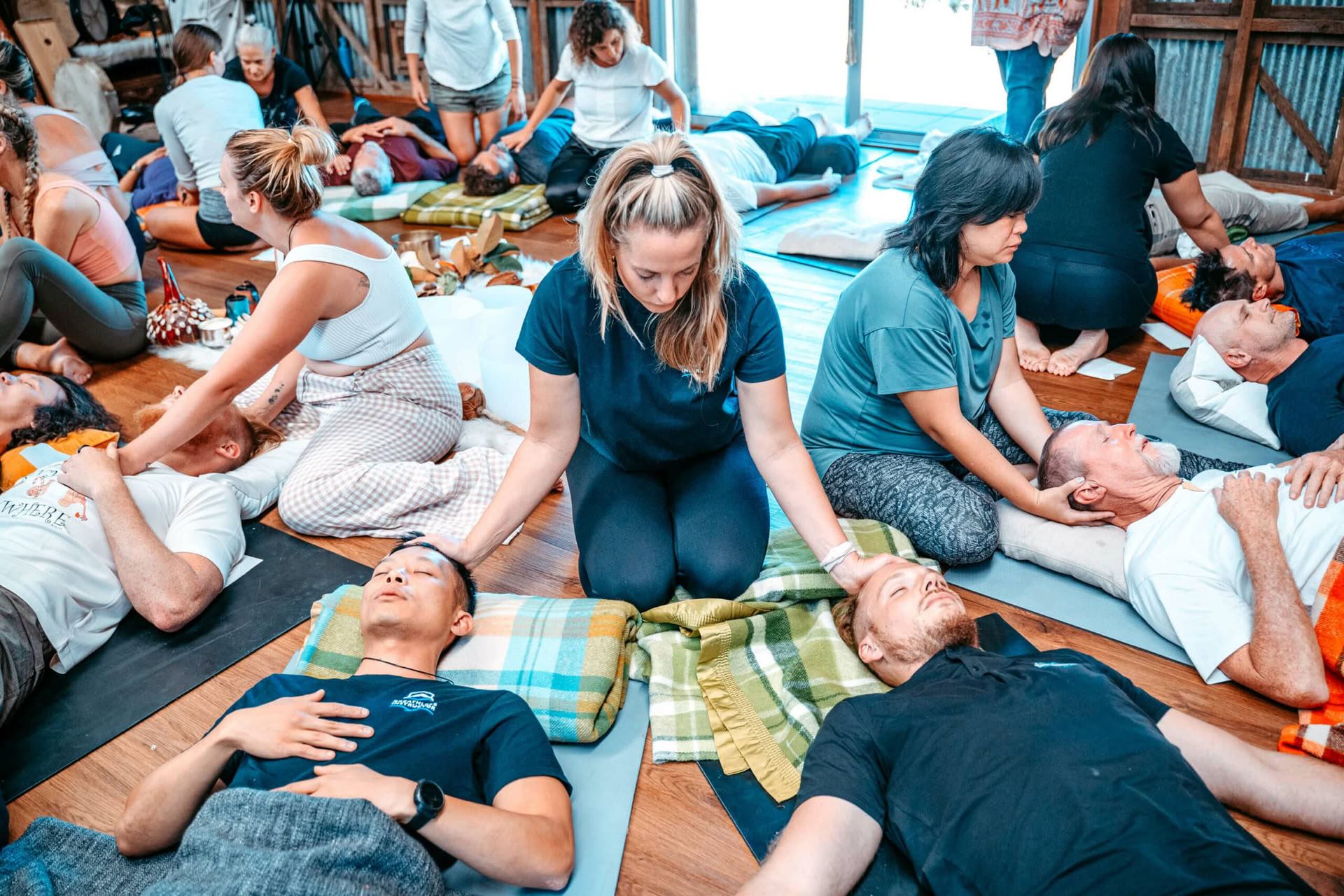 Formazione accreditata per facilitatori di breathwork + 4 giorni nelle Snowy Mountains