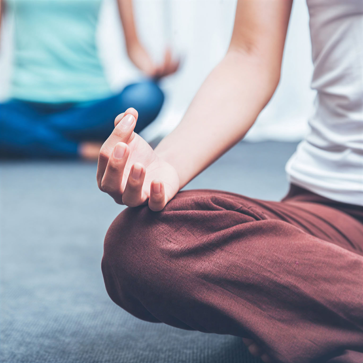 Adolescenti e preadolescenti resilienti - Yoga e terapia del gioco