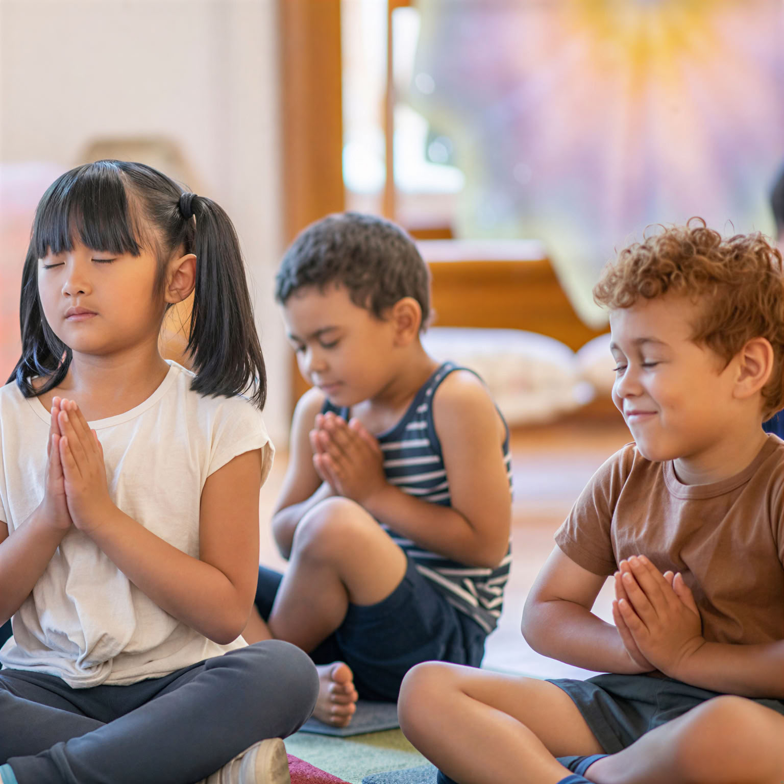 Giovani Corvi - Yoga per Bambini e Terapia del Gioco
