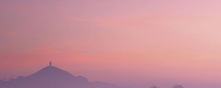 Fai yoga a Banwell giovedì alle 18:00