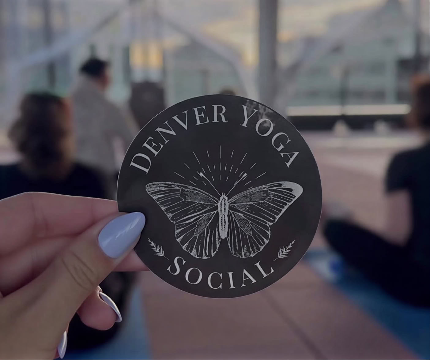 Yoga al tramonto sul rooftop | Denver