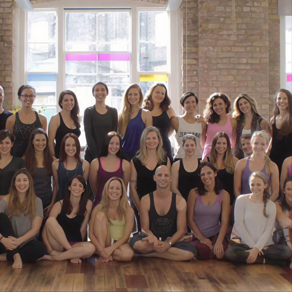 Workshop di Vinyasa Yoga con Guarigione Sonora