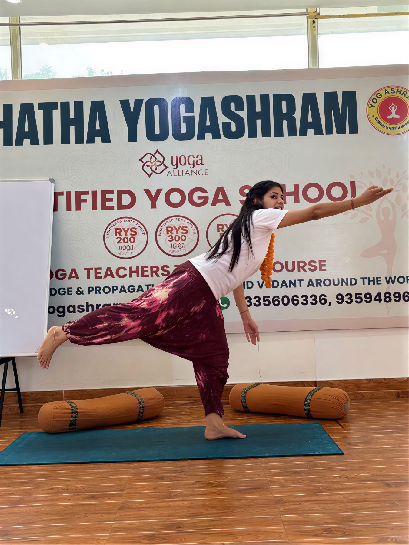 Corso di formazione insegnanti di yoga di 300 ore a Rishikesh