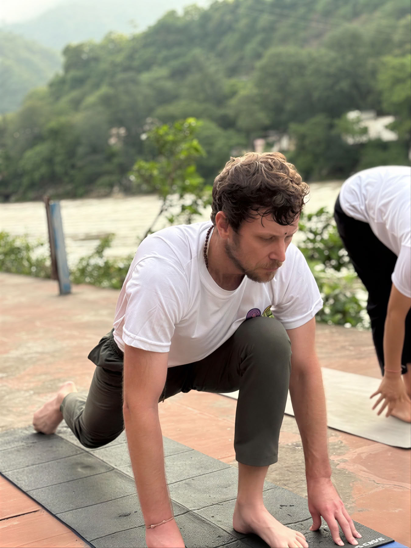 Corso di formazione insegnanti di yoga di 300 ore a Rishikesh