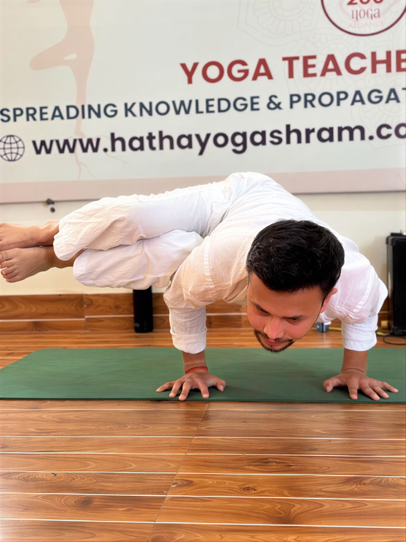 Corso di formazione insegnanti di yoga di 300 ore a Rishikesh