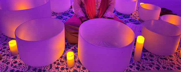 Cerimonia del fuoco sacro e meditazione con le campane tibetane