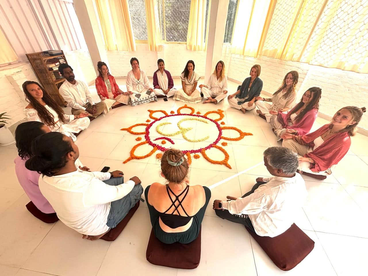 Corso di formazione insegnanti di yoga di 200 ore in India