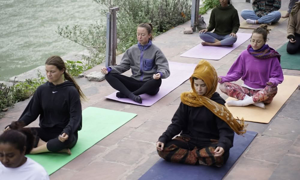 10 giorni di ritiri di yoga a Rishikesh, India