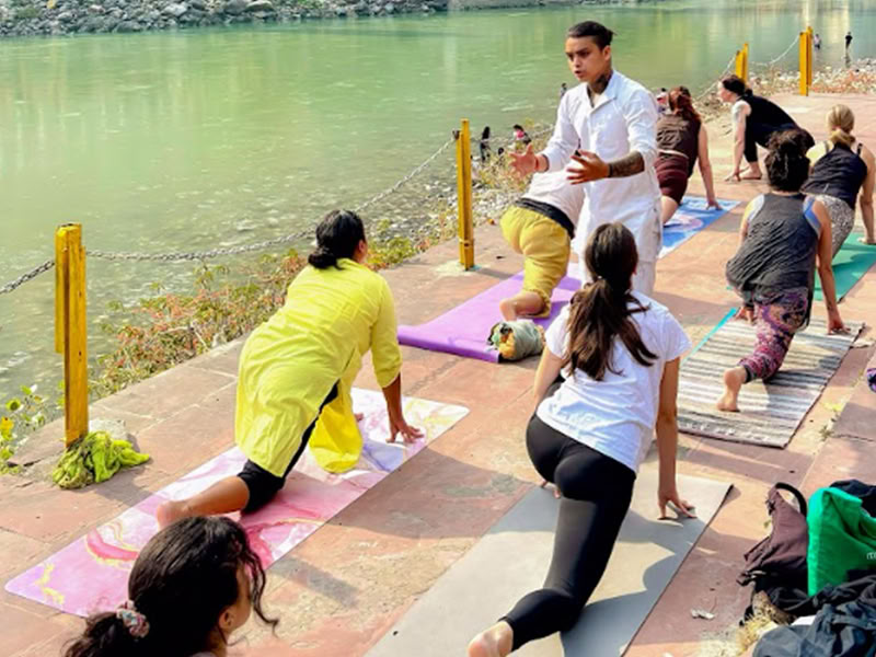 Corso di formazione insegnanti di yoga di 200 ore