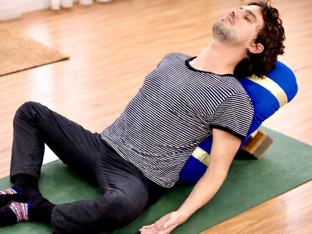 Corso di formazione insegnanti di yoga Yin e Yang di 50 ore a Rishikesh – dal 1° al 7 gennaio 2026