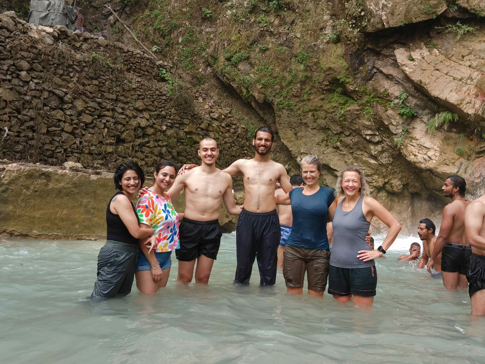 Corso di formazione insegnanti di yoga Yin e Yang di 50 ore a Rishikesh – dal 1° al 7 gennaio 2026