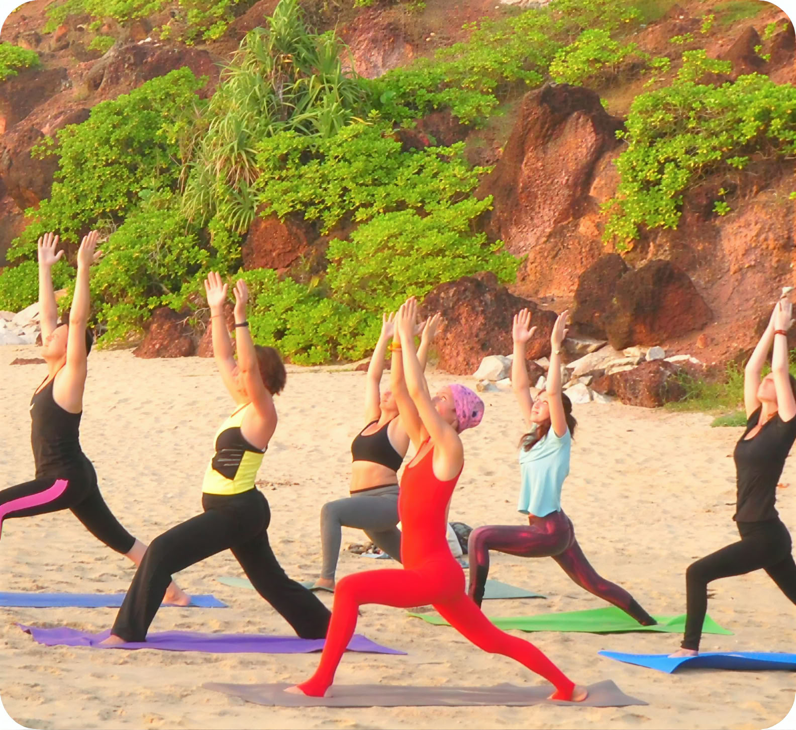 Corso di formazione insegnanti di yoga di 200 ore in 21 giorni in Kerala