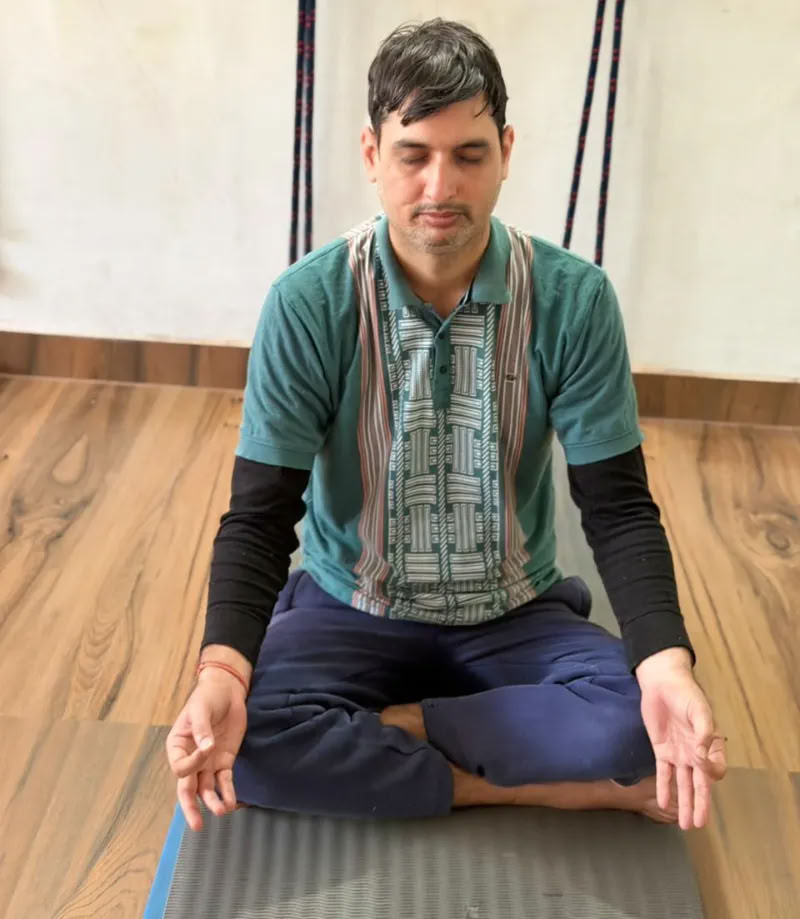Corso di formazione insegnanti di yoga di 300 ore a Dehradun