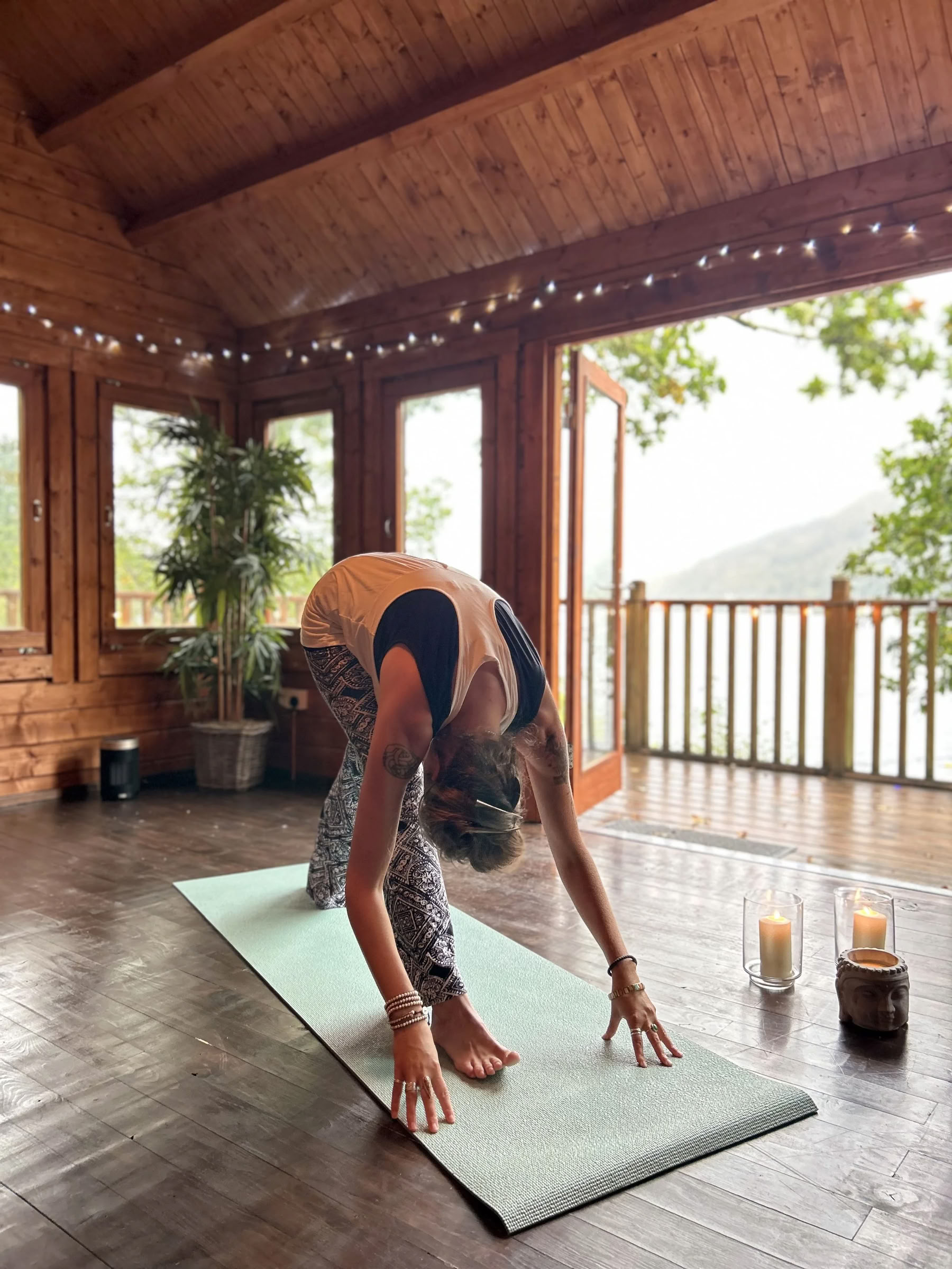 Ritiro di Yoga Ristorativo con Joni Brown
