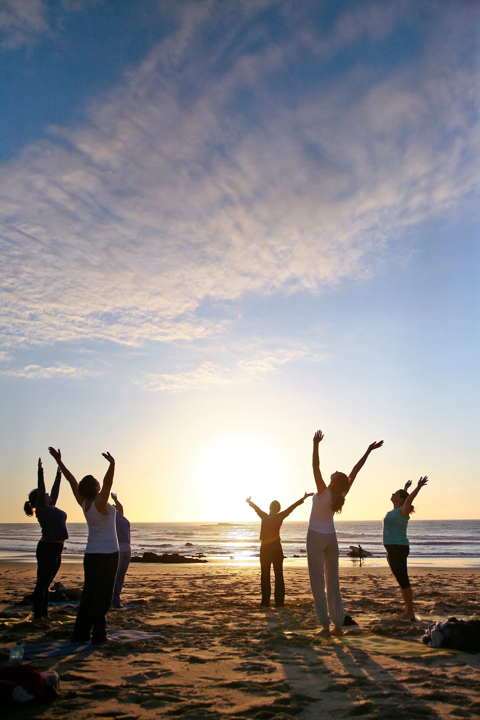 Yoga sulla spiaggia