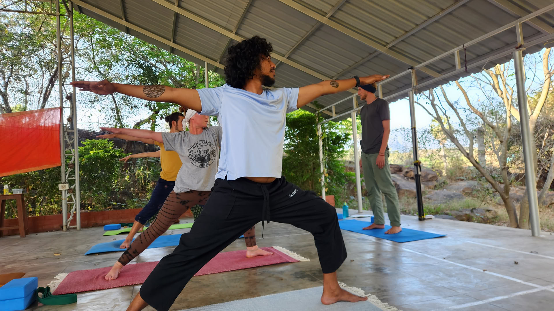 Corso di formazione insegnanti di yoga di 200 ore