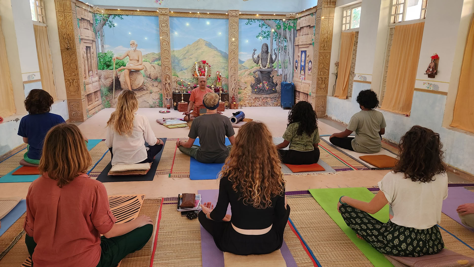Corso di formazione insegnanti di yoga di 200 ore