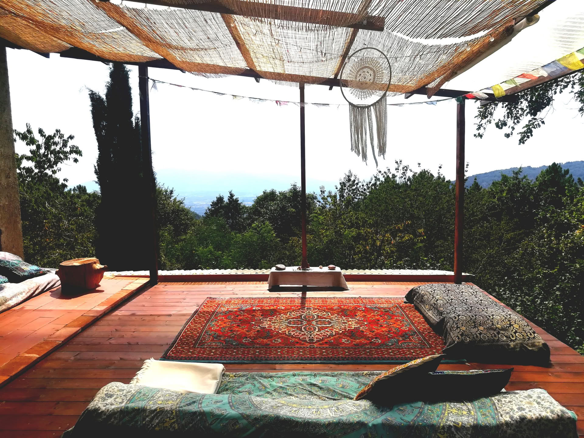 Corso RYT di 200 ore · Toscana, Italia · Certificato Yoga Alliance