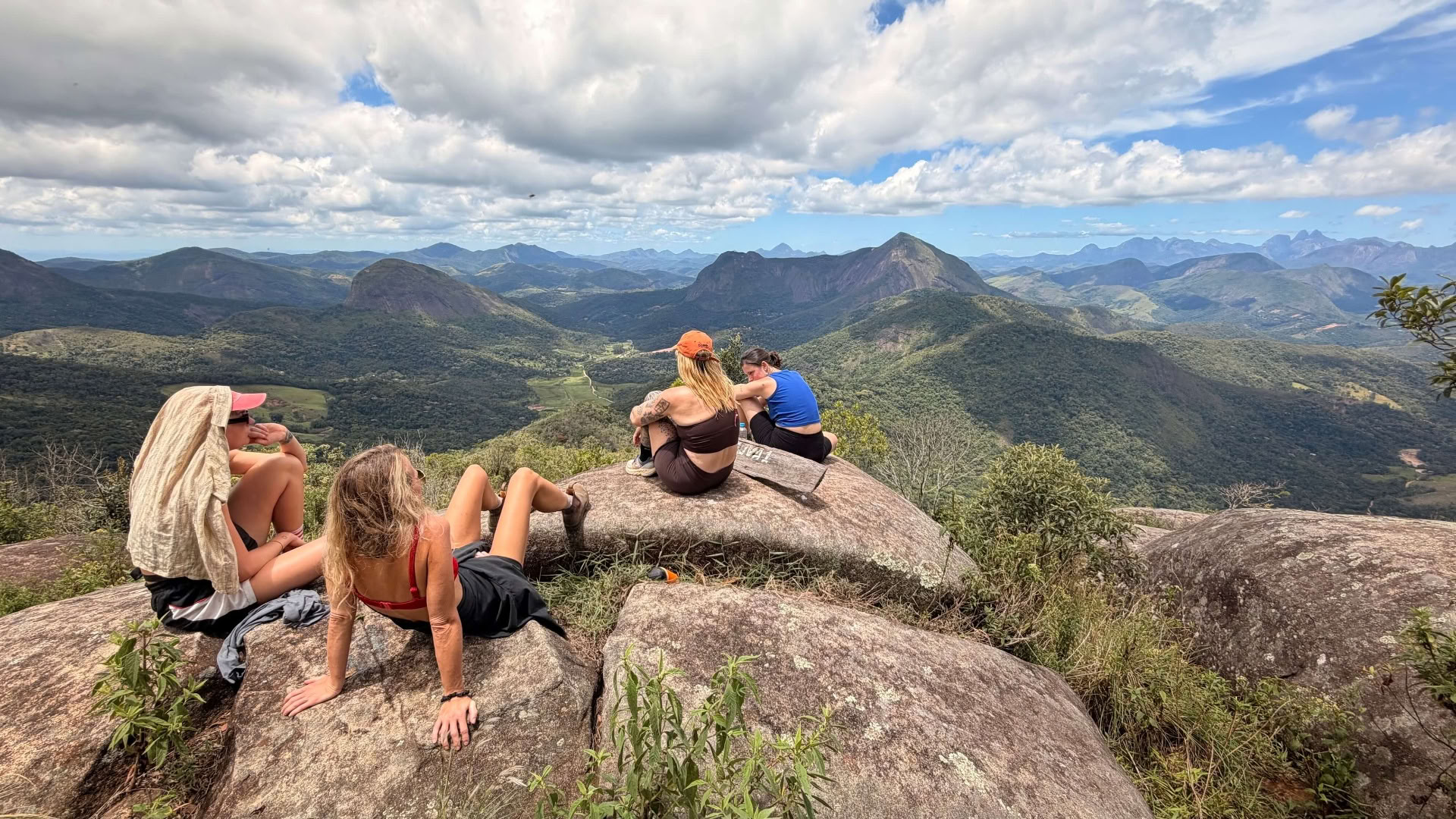 Ritiro di yoga immersivo di 6 giorni in Brasile