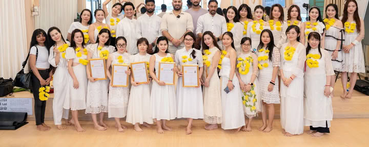 Corso di formazione insegnanti di yoga di 200 ore (TTC)
