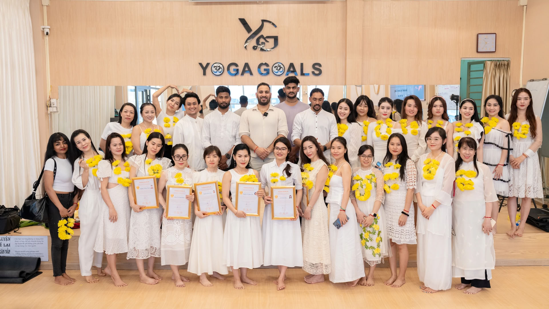 Formazione Insegnanti di Yoga di 500 Ore a Ho Chi Minh City