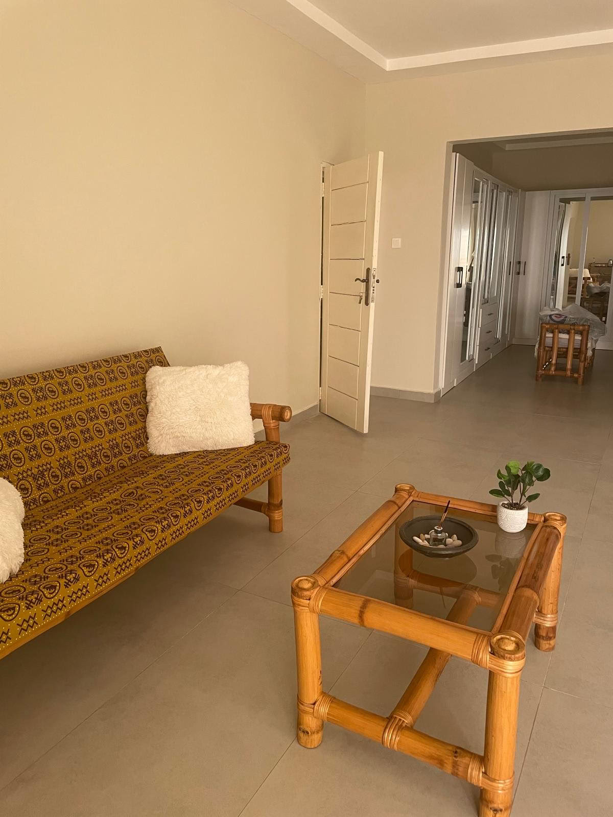 Ritiro per viaggiatrici solitarie – Benessere femminile e scoperta di sé in Ghana