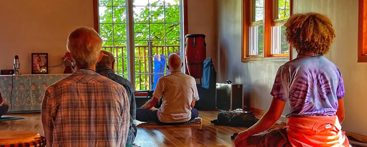 Beatitudine d'Autunno ad Ananda Viplava