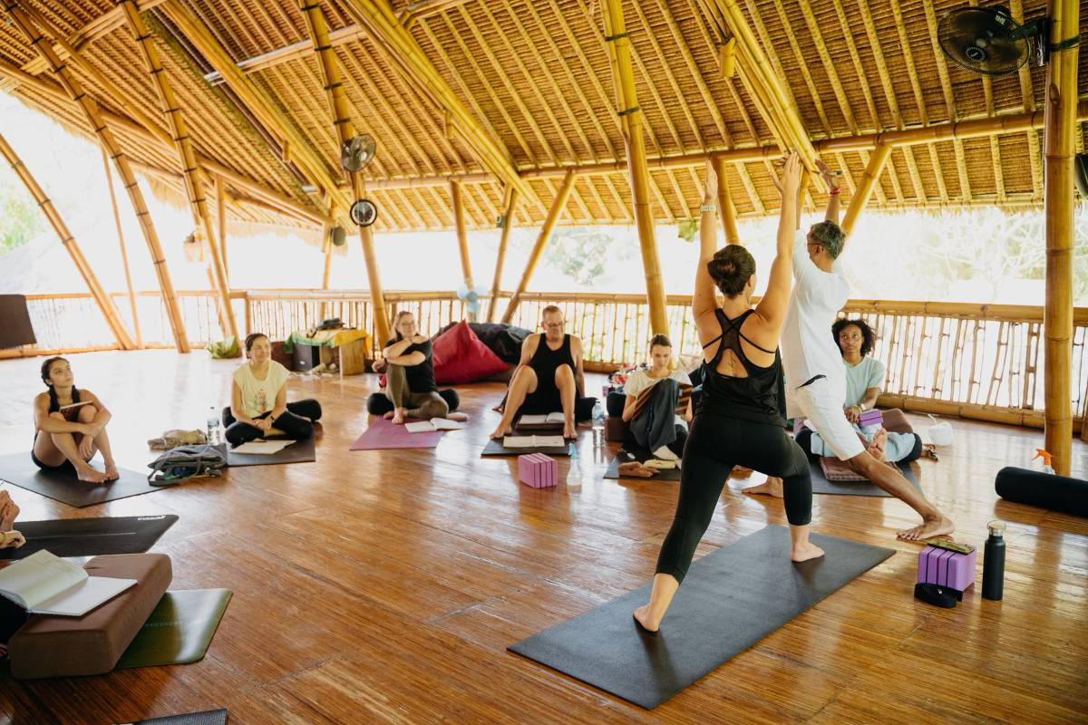 Formazione Insegnanti di Yoga di 200 Ore