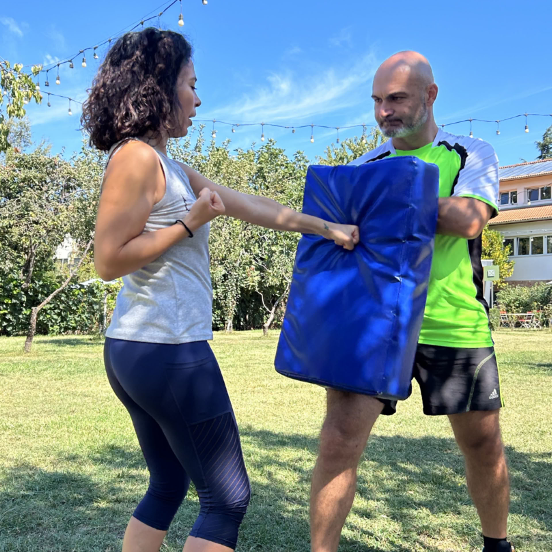 Trova la tua forza: yoga e autodifesa sul Lago di Ocrida
