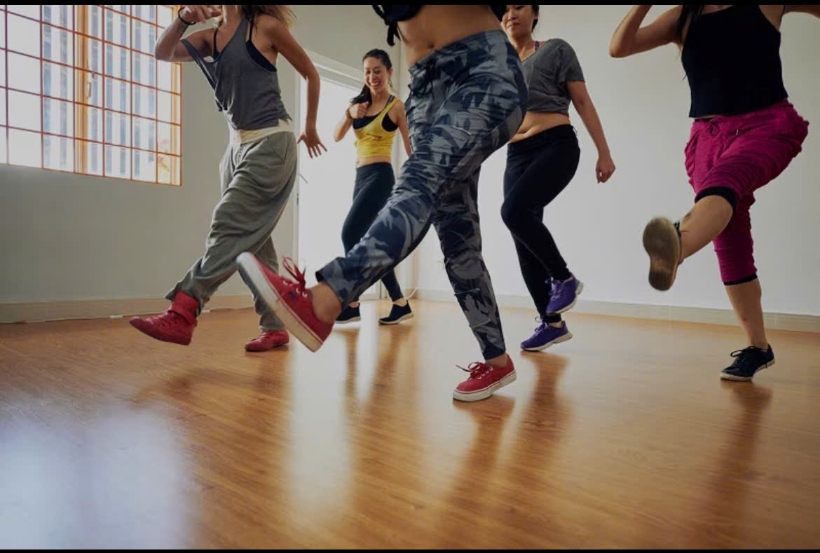 Lezione di shuffle dance