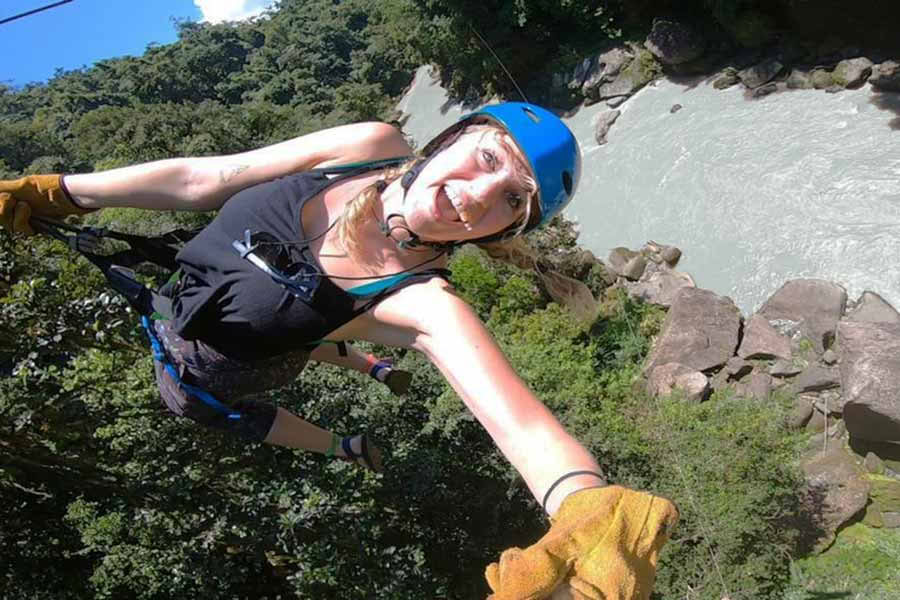 Zipline sul fiume Pacuare