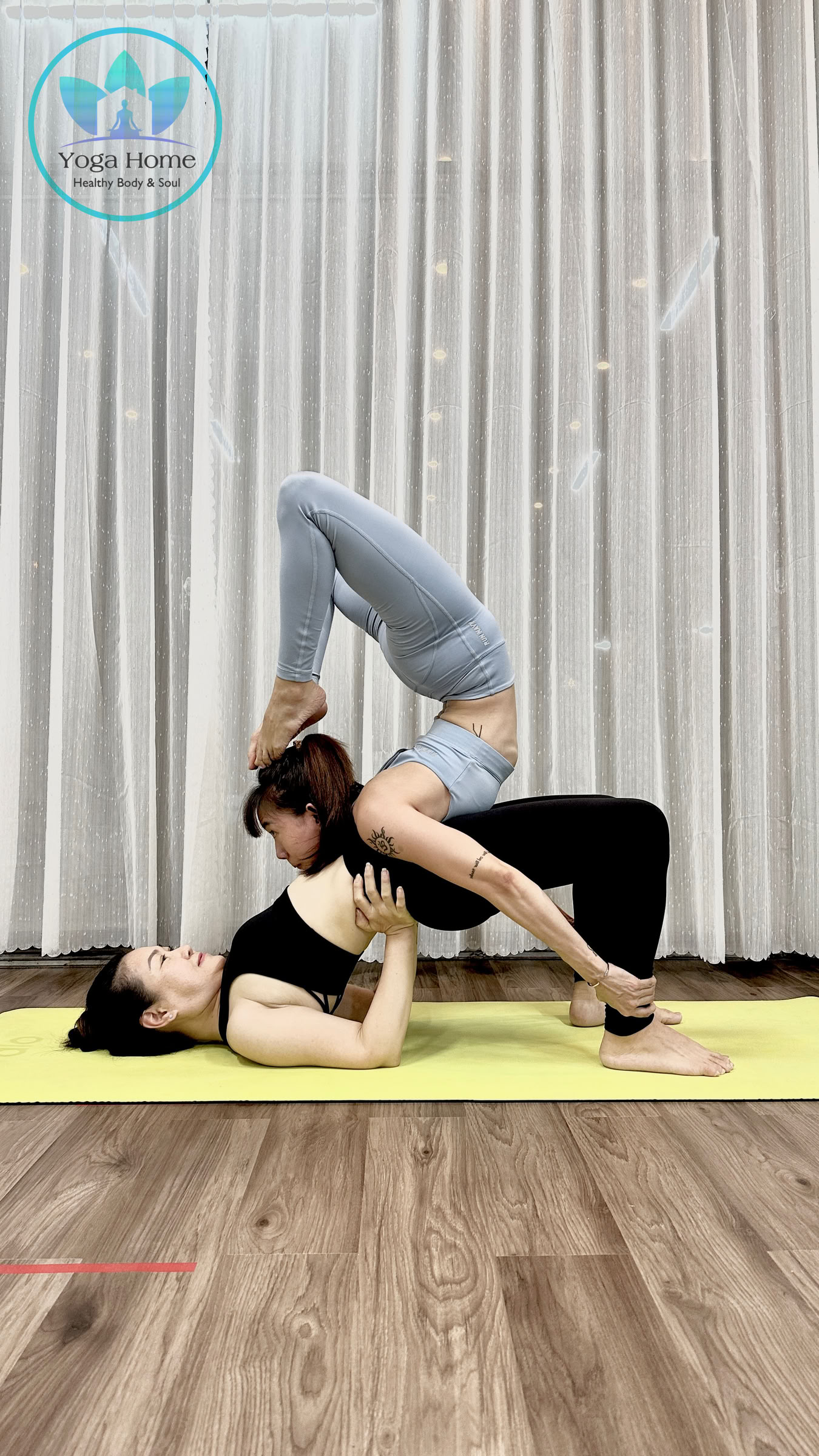Corso di formazione insegnanti di yoga di 200 ore presso Yoga Home School