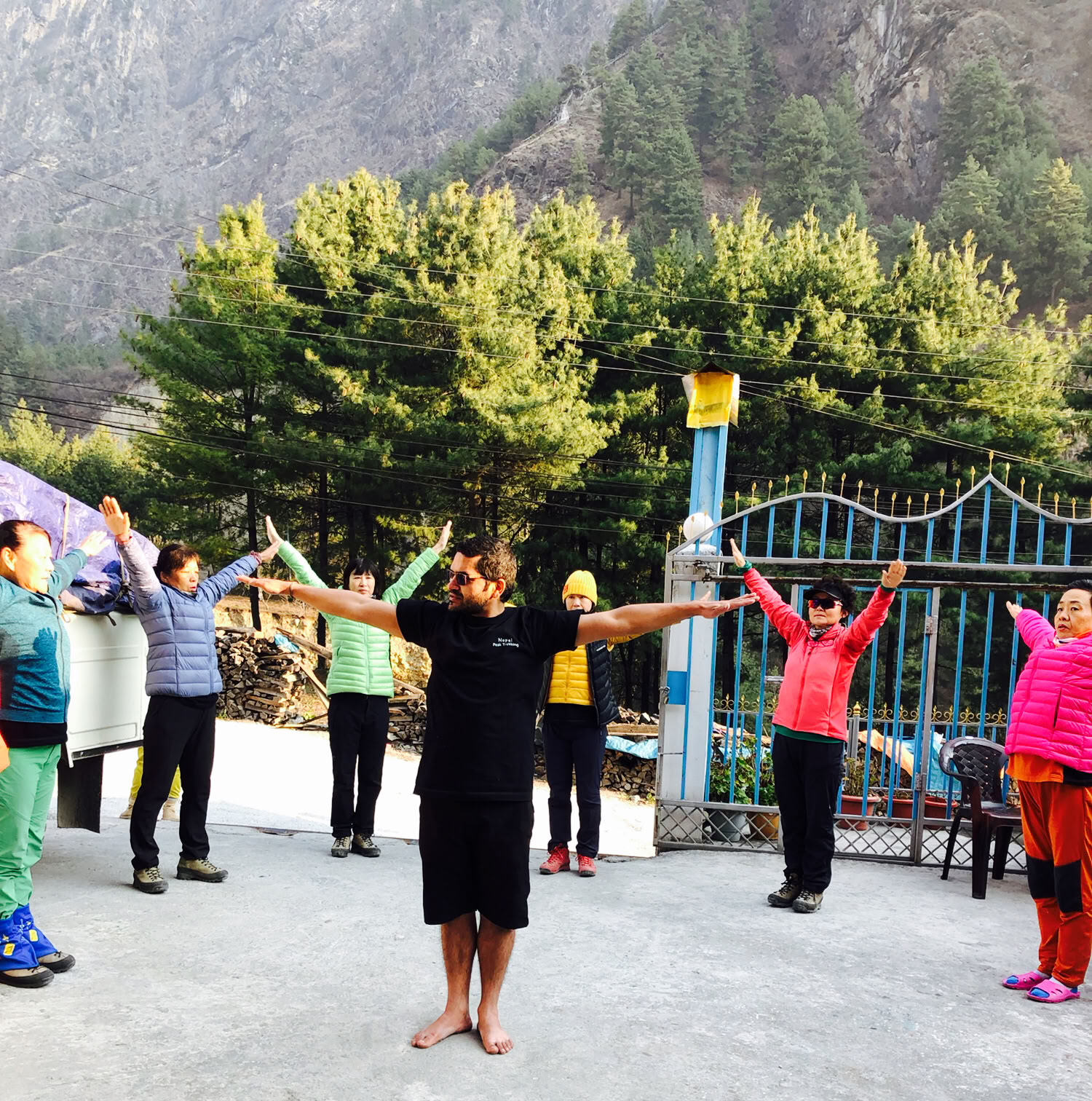 Trekking yoga sul circuito dell’Annapurna con il lago Tilicho in Nepal – 20 giorni