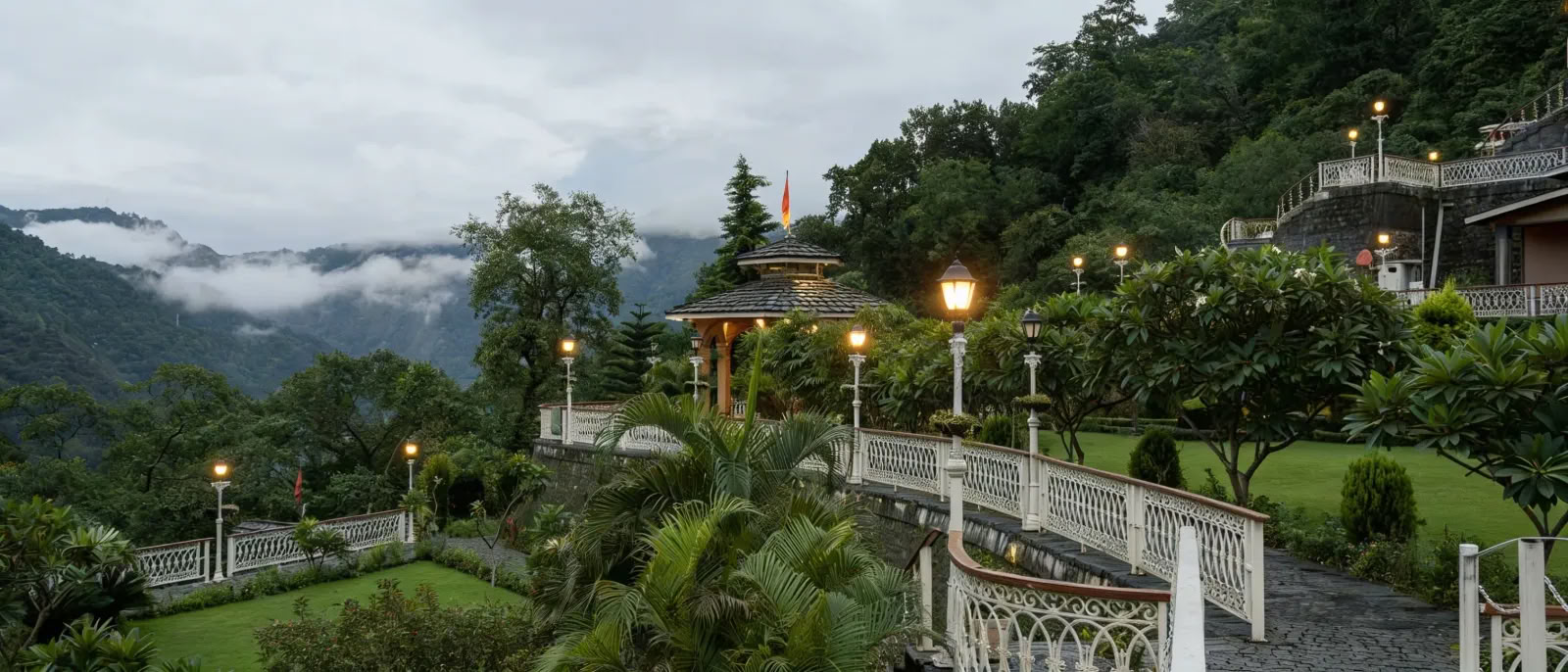 Corso di formazione insegnanti di yoga di 500 ore a Rishikesh