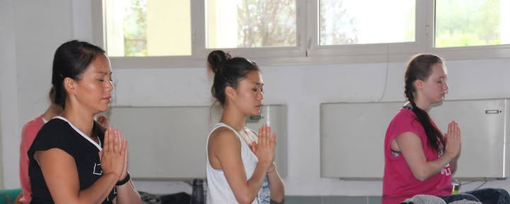 Corso di formazione insegnanti di yoga RYT 500 ore in Italia
